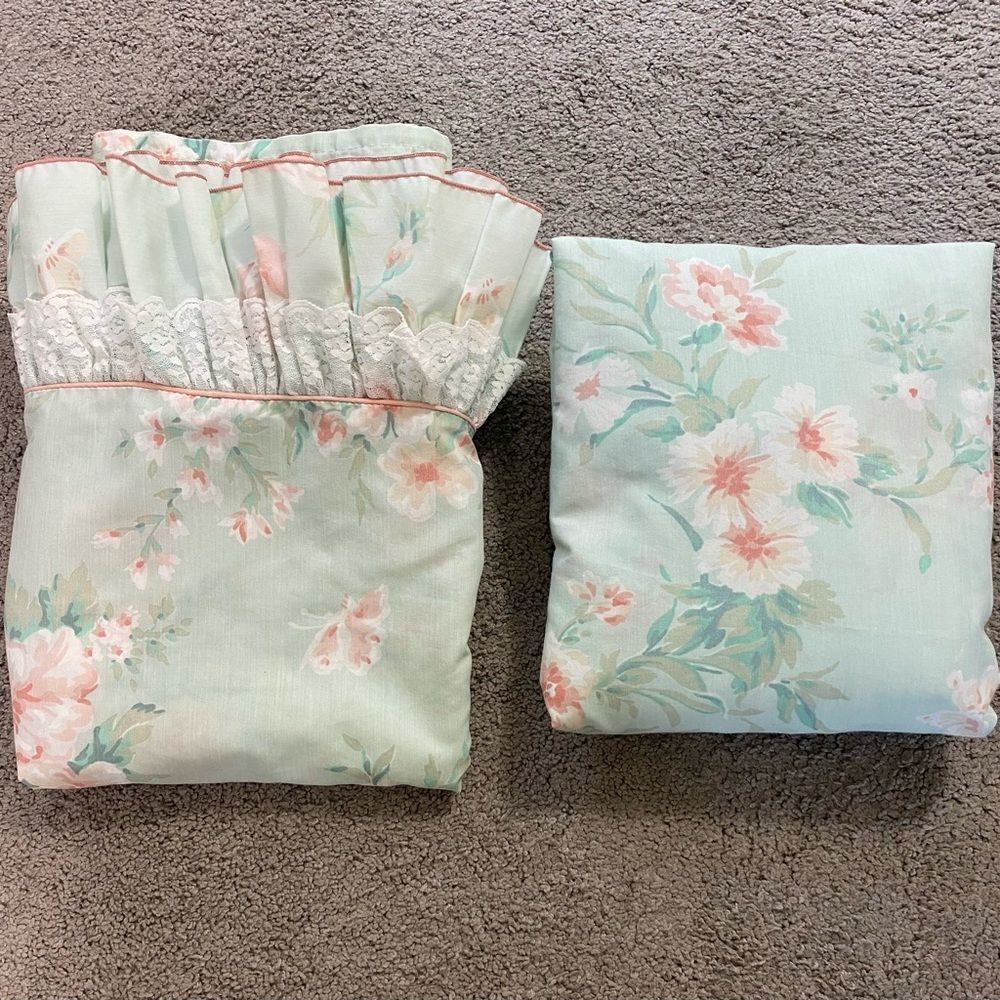 Pastel Floral Bedding Set (2) with Lace Trim